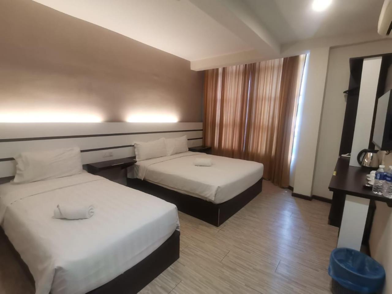 Grand Kapar Hotel Kuala Selangor Kültér fotó