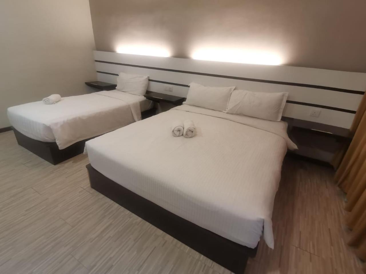 Grand Kapar Hotel Kuala Selangor Kültér fotó
