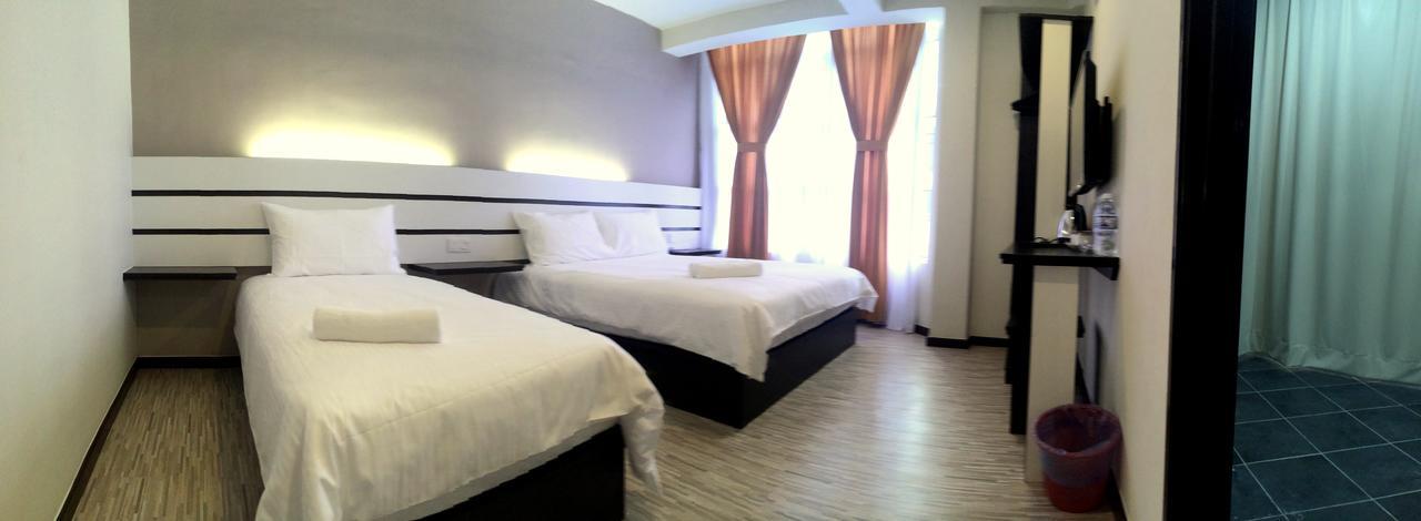 Grand Kapar Hotel Kuala Selangor Kültér fotó